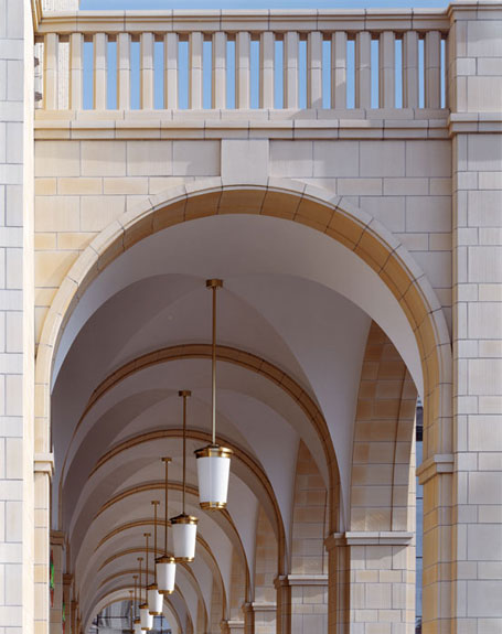 Facade Design of the Roter Turm Shopping Mall